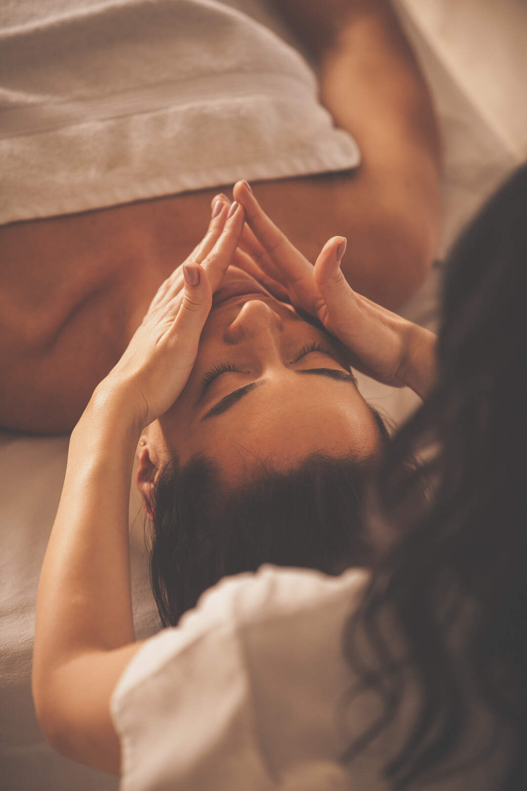 Face Massage At Ayuva