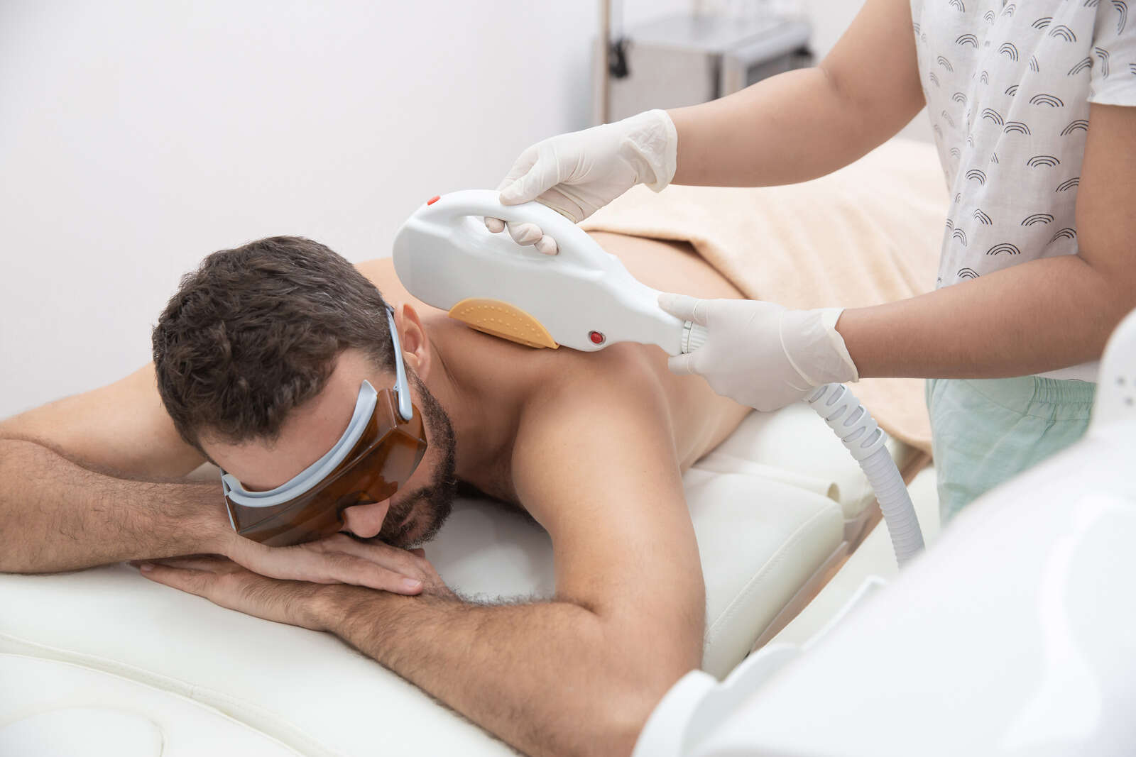 Laser Hair Removal for Back